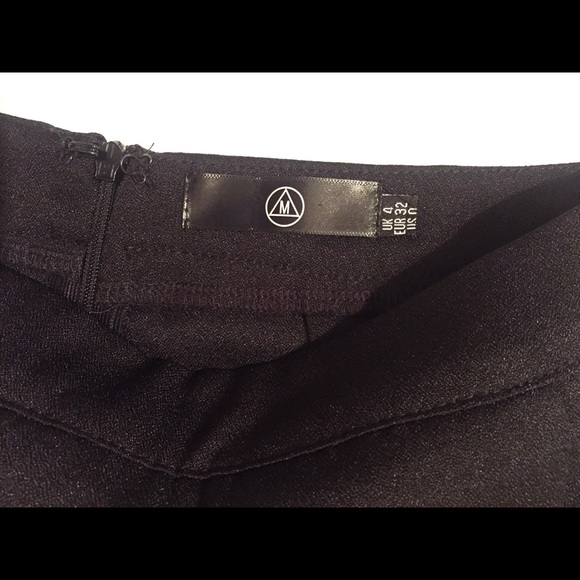 Missguided Black Wrapped Skort - Picture 5 of 8